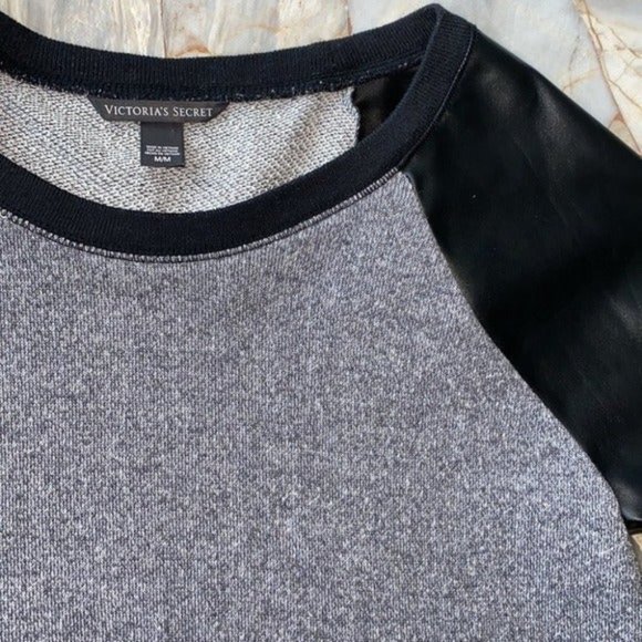 Victoria’s Secret Gray/Faux Leather Sweatshirt Short Medium - Picture 8 of 10